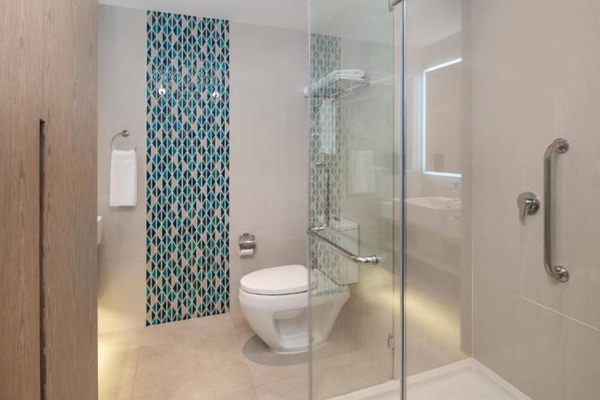 OZO North Pattaya - Deluxe Twin Room with Sea View
