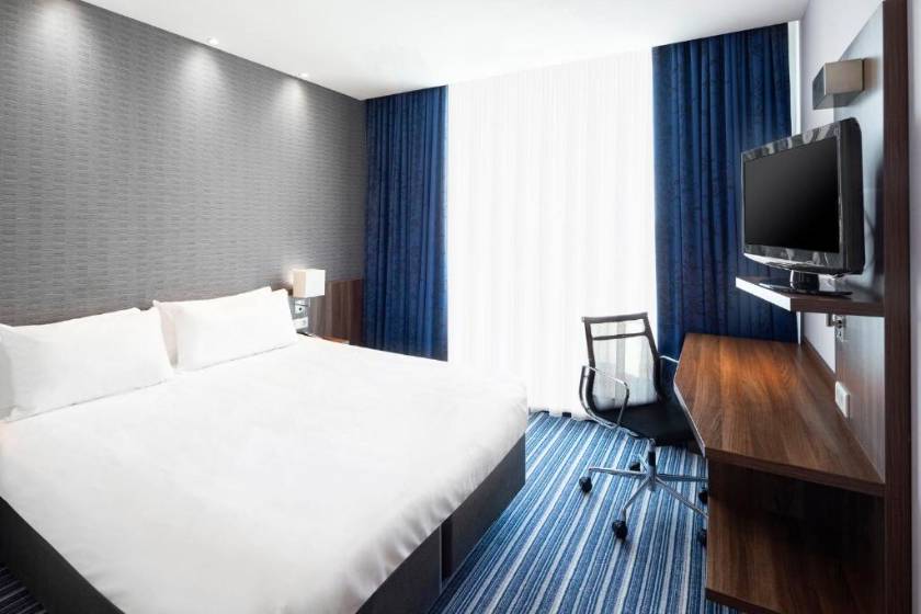 Holiday Inn Express Amsterdam Arena Towers by IHG - One-Bedroom Suite with Sofa Bed - Top Floor