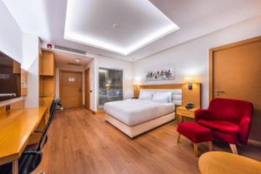 Holiday Inn Ankara - Cukurambar, an IHG Hotel Ankara - Standard King Room - Disability Access