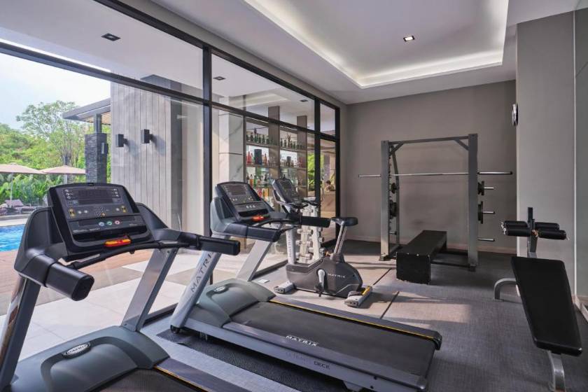 Altera Hotel and Residence - fitness center