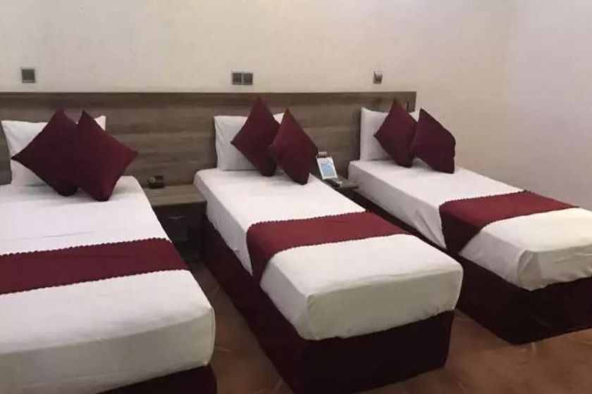 هتل جهانگردی شعبه 2 کرمان - اتاق سه تخته