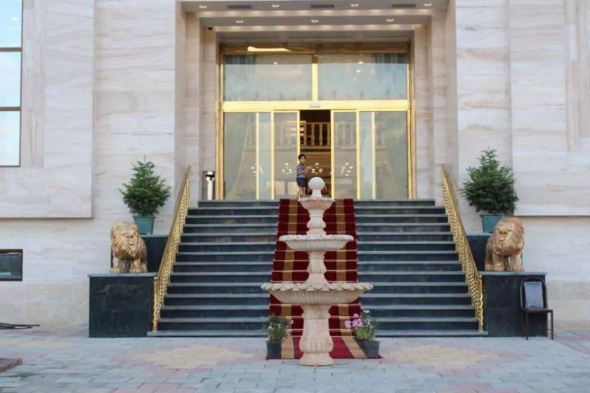 هتل امیران ۲ همدان - نما