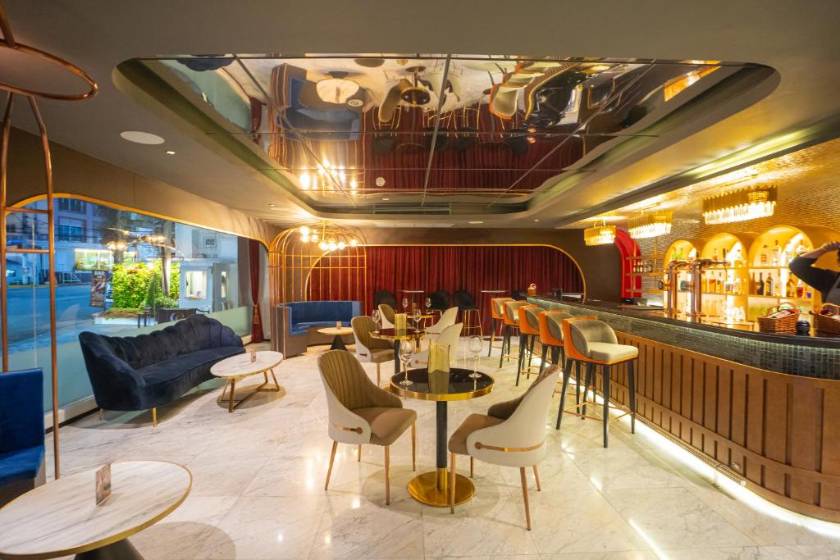 Sirin Exclusive Hotel and Residence - cafe