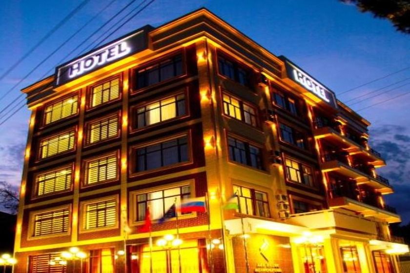 Ark Billur Halal Hotel tashkent - facade