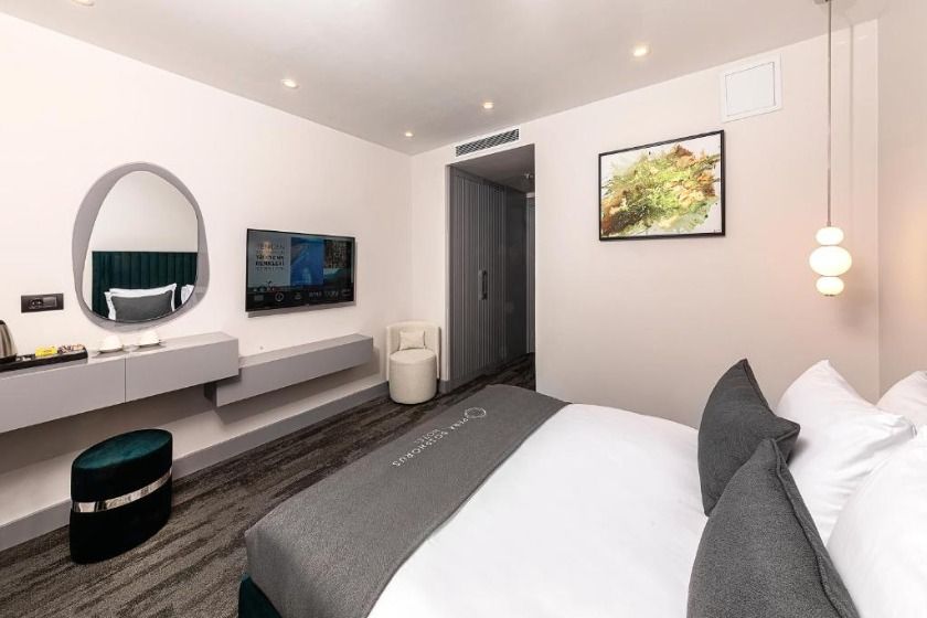 Pera Bosphorus Hotel istanbul - room