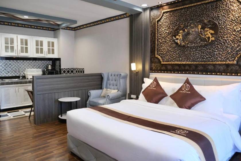 KTK Pattaya Hotel & Residence - Superior Suite