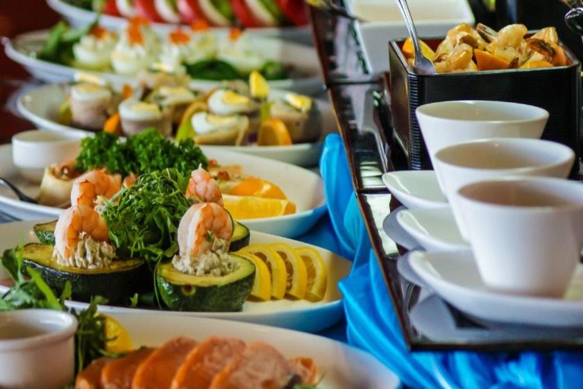 The Crescent Beach Hotel baku - food and drink