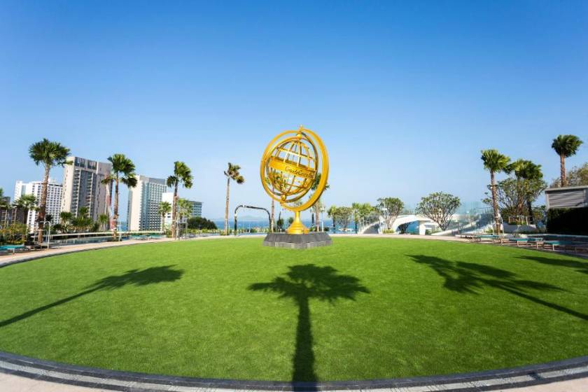 Grande Centre Point Pattay - facade