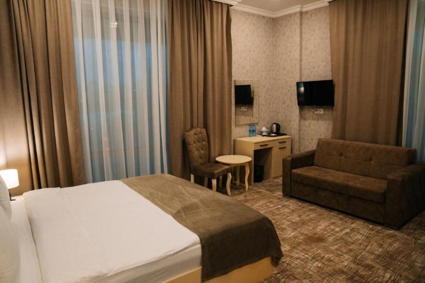 The Clocktower Hotel baku - Superior Triple Room
