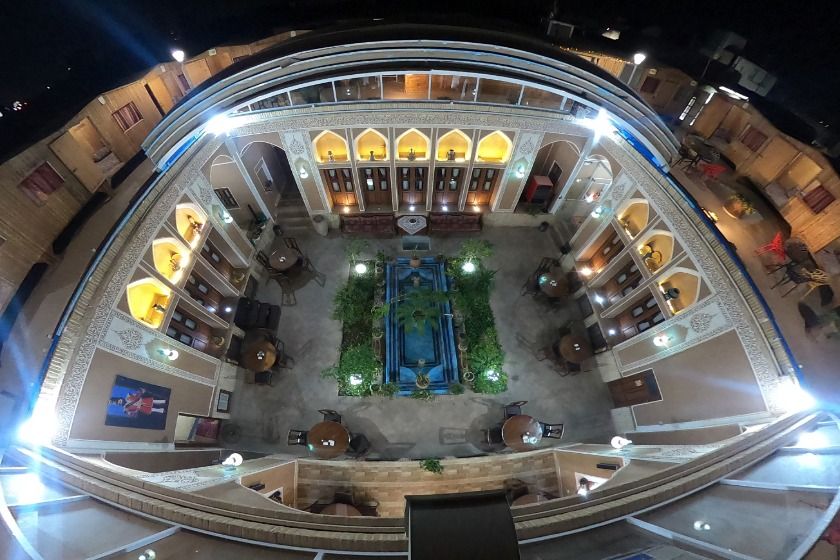 هتل سنتی رویای قدیم یزد - محوطه