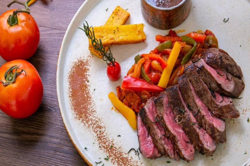 Amari Pattaya - food and drink