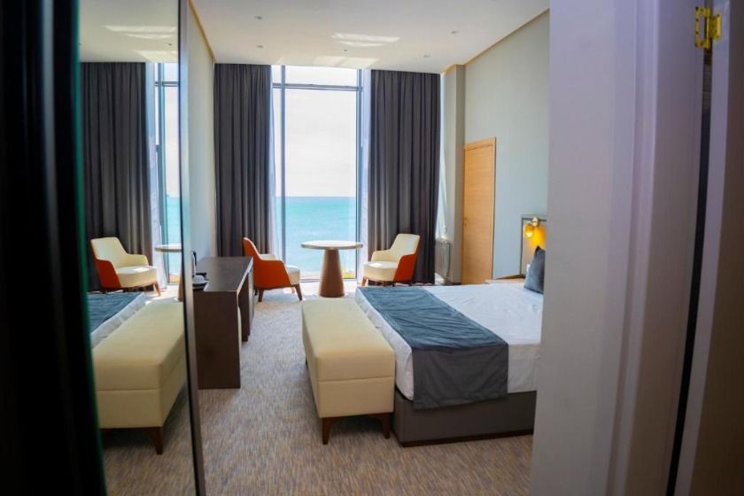 Port Marine Hotel By HOLLYWOOD baku - room