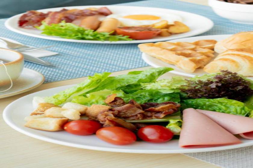 Somerset Pattaya -  food and drink