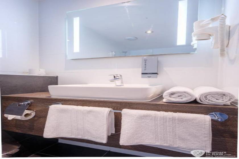 Joy Hotel - Single Room