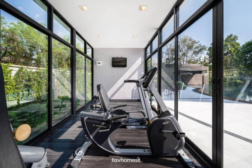 Manhattan Pattaya Hotel - SHA Extra Plus - fitness center