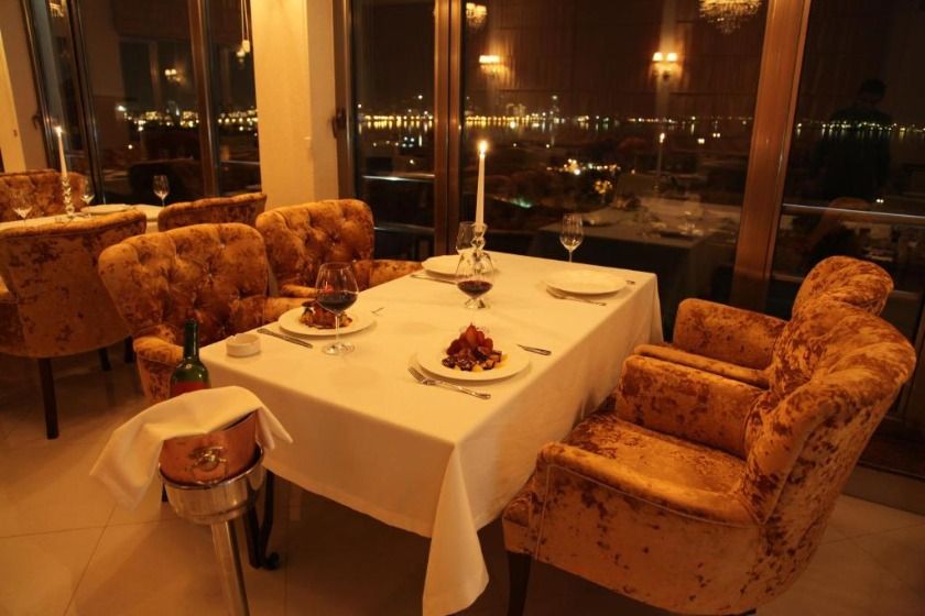 East Legend Hotel baku - restaurant