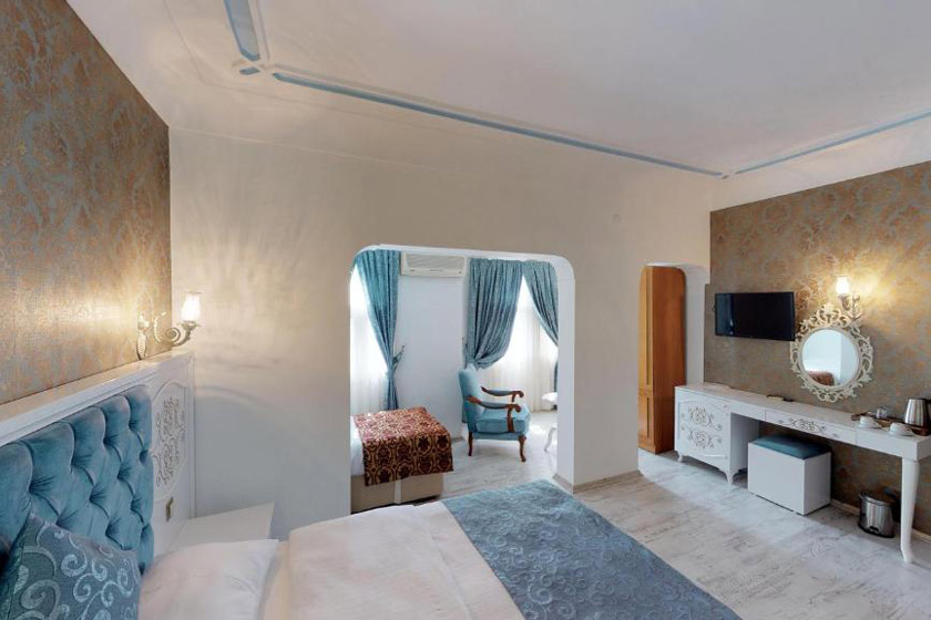 Urcu Hotel Antalya - Deluxe Room with City View