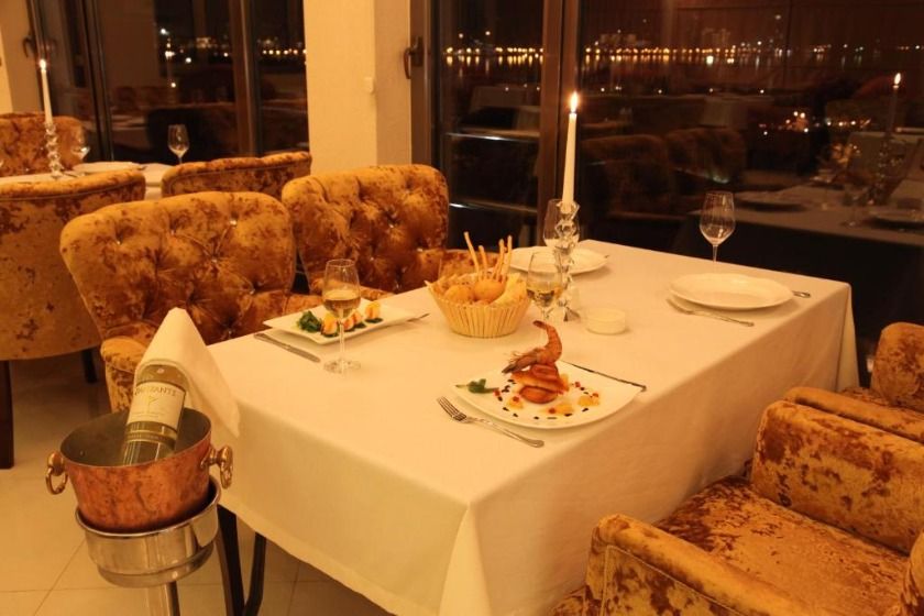 East Legend Hotel baku - restaurant
