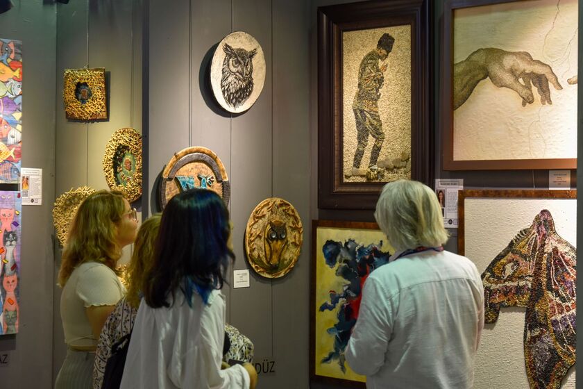 نمایشگاه بینالمللی هنر بدروم