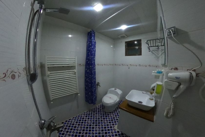 هتل سنتی رویای قدیم یزد - اتاق چهار تخته