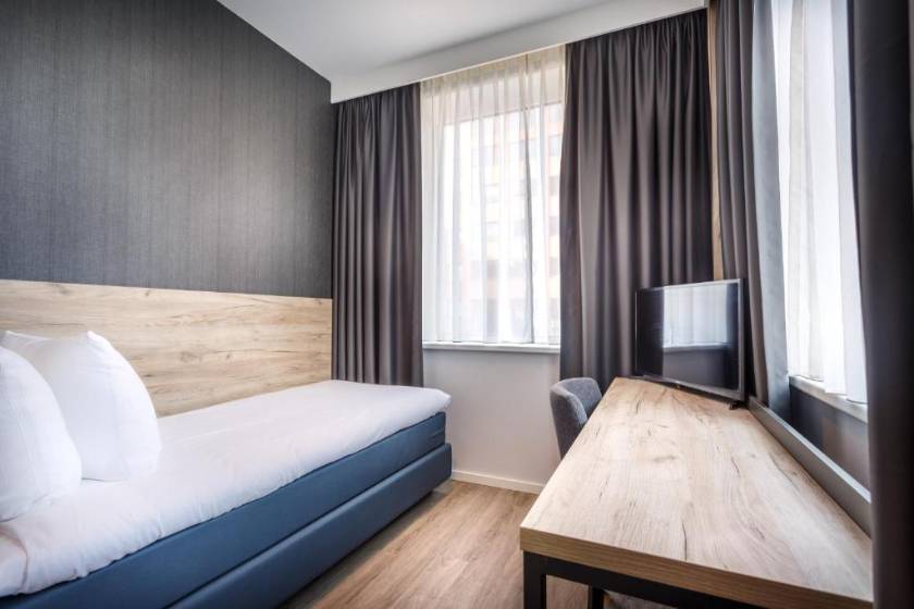 Joy Hotel - Single Room