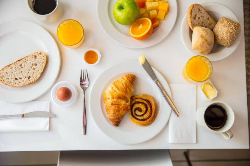 Holiday Inn Express Amsterdam Arena Towers by IHG - breakfast