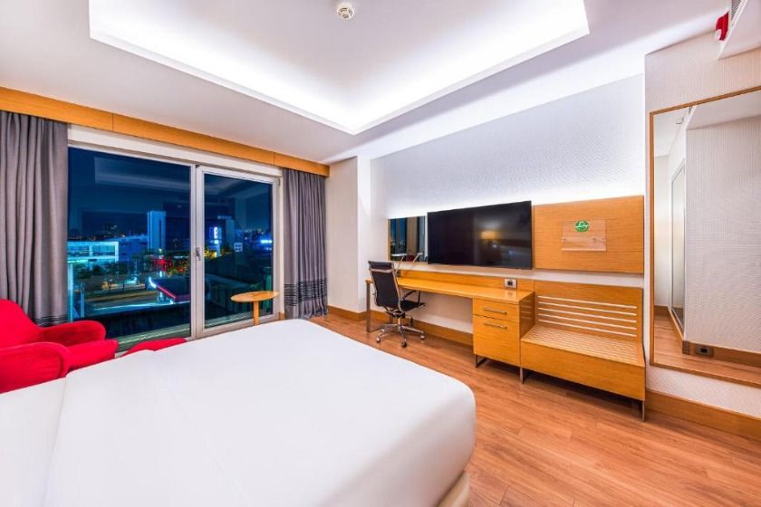 Holiday Inn Ankara - Cukurambar, an IHG Hotel Ankara - Standard King Room - Disability Access
