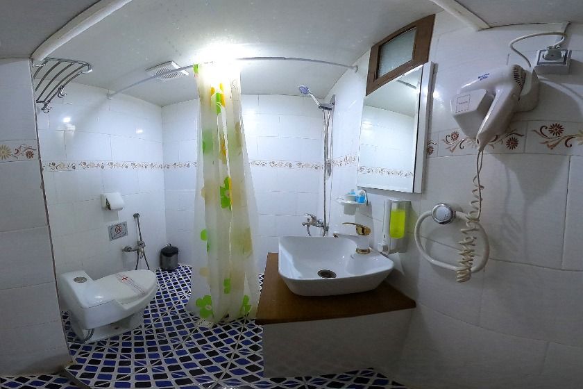 هتل سنتی رویای قدیم یزد - اتاق دو تخته تویین