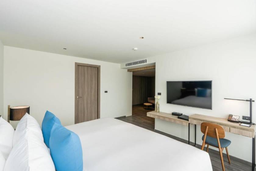 Best Western Plus Nexen Pattaya - Suite Double Room Non-Smoking – City View