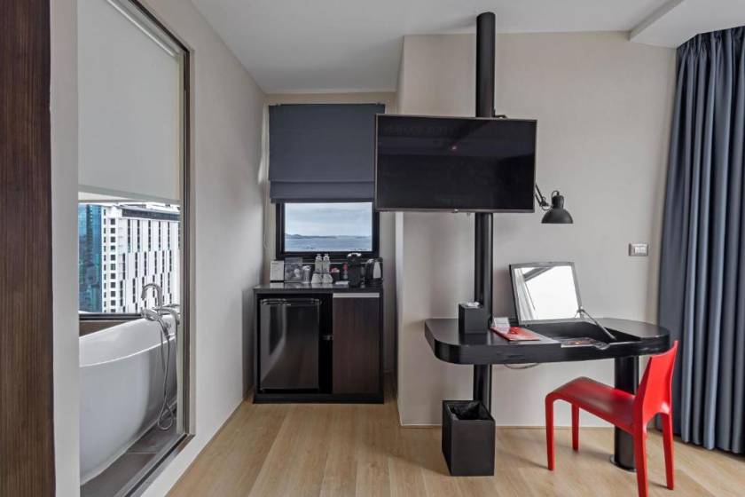 Siam@Siam Design Hotel Pattaya - Studio Ocean View 2 Singles