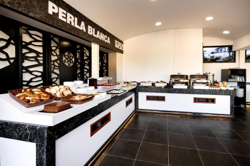Perla Blanca Hotel Trabzon - restaurant