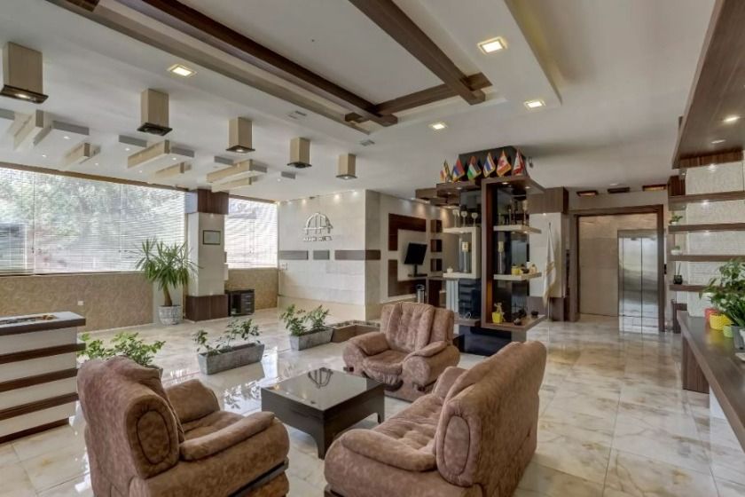 هتل آپارتمان آرش قشم - لابی