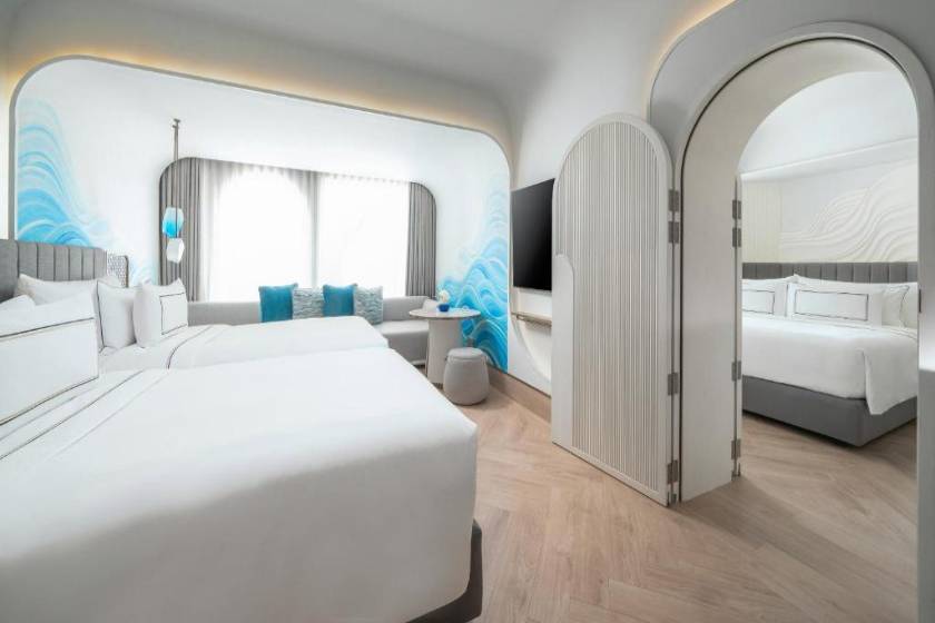 Meliá Pattaya Hotel - Premium Connecting Room