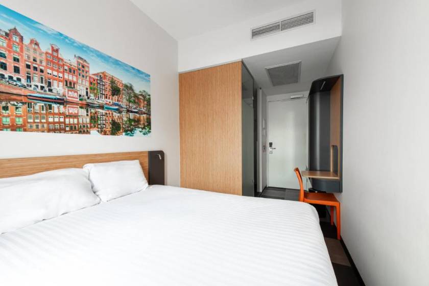 easyHotel Amsterdam Arena Boulevard - Standard Double Room