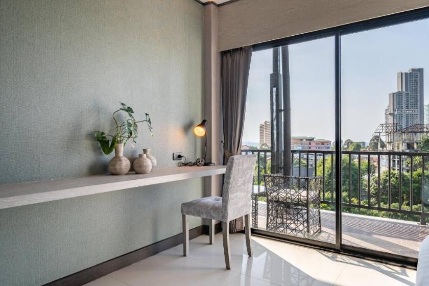 Manhattan Pattaya Hotel - SHA Extra Plus - Family Two-Bedroom Suite