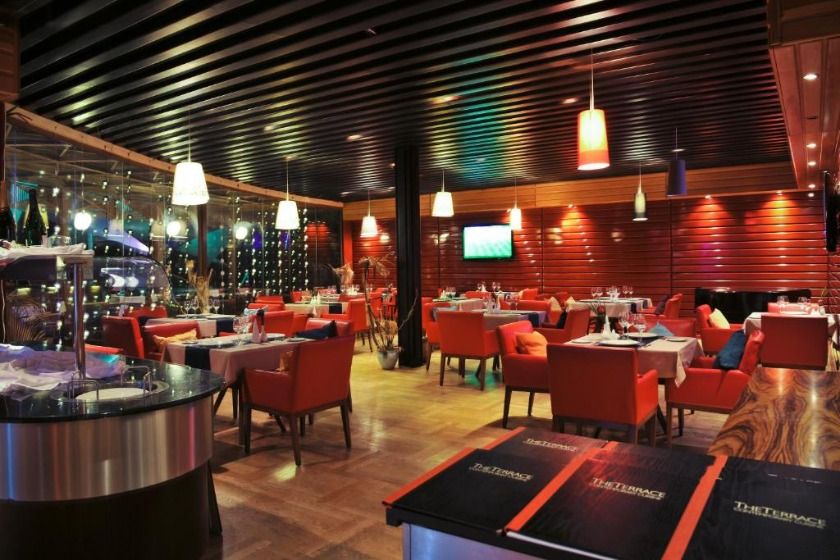 The Crescent Beach Hotel baku - restaurant