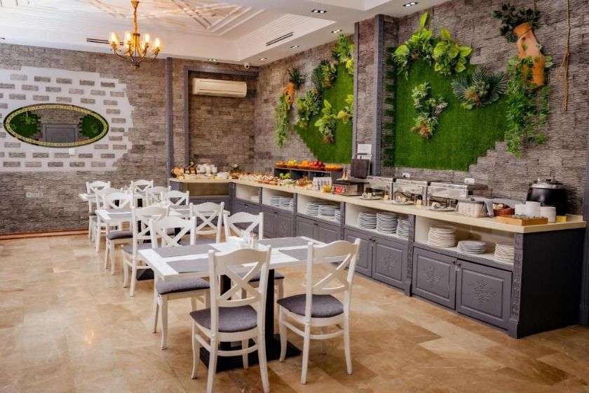 Grand Hotel Baku Central Park baku - breakfast