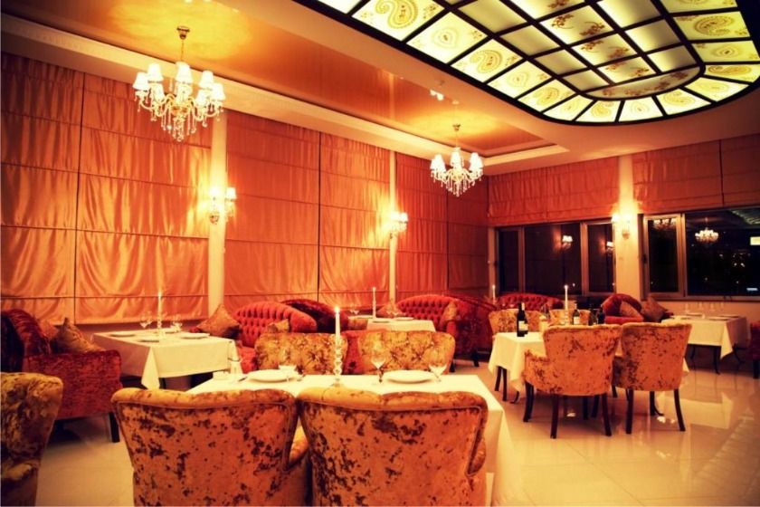East Legend Hotel baku - restaurant