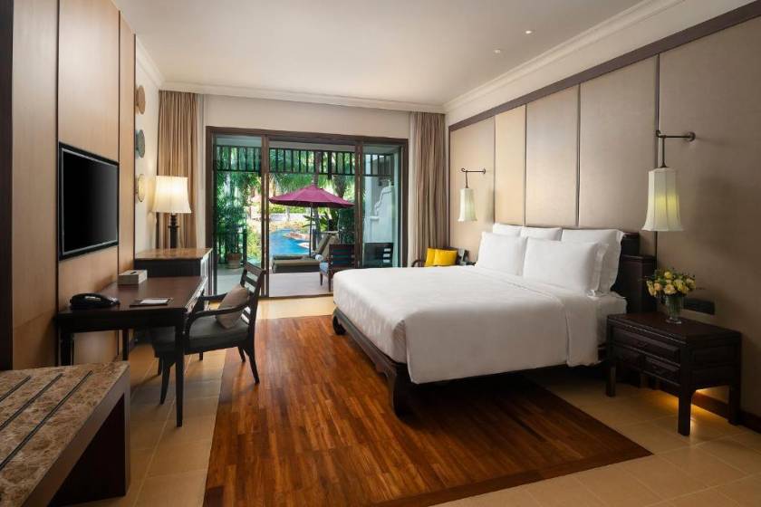 InterContinental Pattaya Resort by IHG - Classic King Room with Garden View