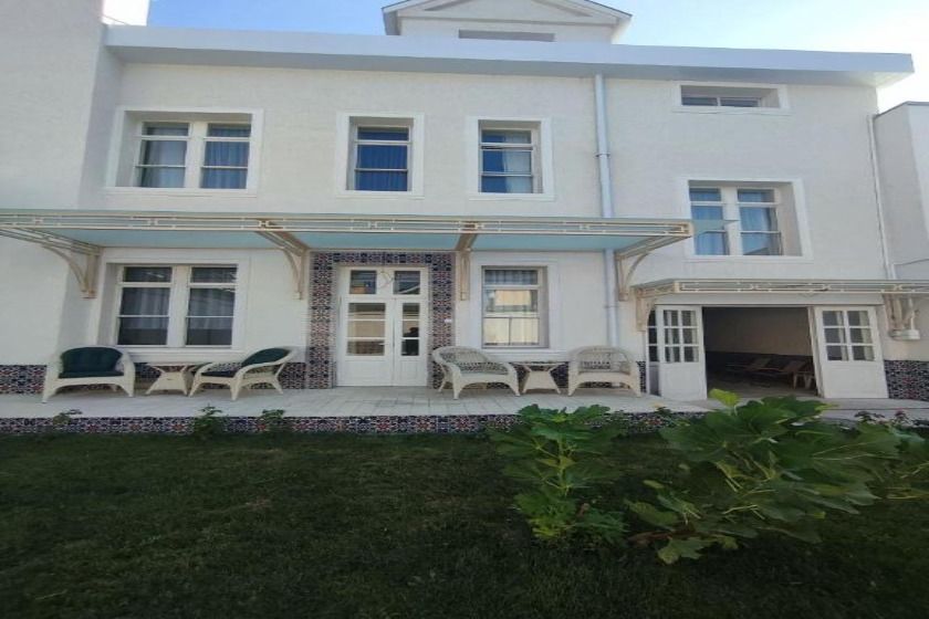 Anor tashkent - facade