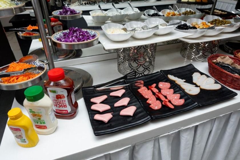 Port Rivoli Hotel Baku - breakfast