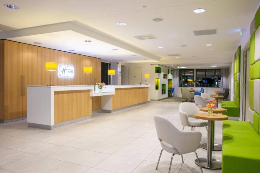 Holiday Inn Express Amsterdam Arena Towers by IHG - cafe