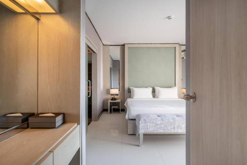 Manhattan Pattaya Hotel - SHA Extra Plus - Penthouse Two-bedroom Suite