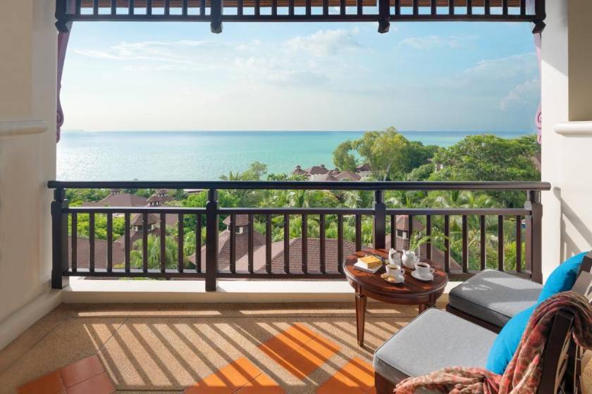 InterContinental Pattaya Resort by IHG - Junior King Suite with Ocean View - Club Lounge Access