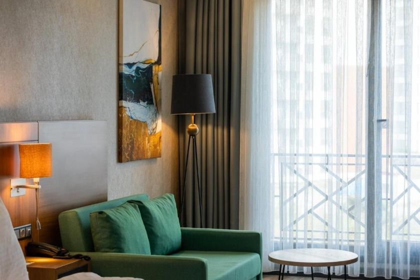 Holiday Inn - Trabzon - Premium King Room with Sofa Bed - Smoking