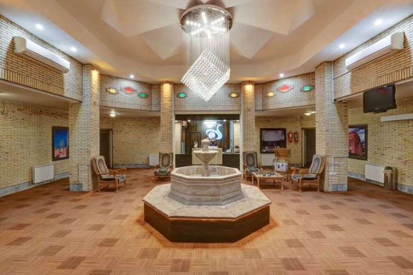 هتل جهانگردی شعبه 2 کرمان - لابی