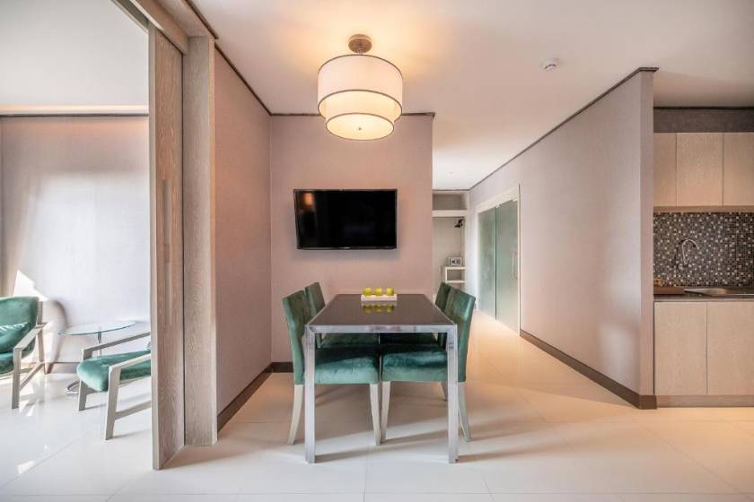 Manhattan Pattaya Hotel - SHA Extra Plus - Deluxe Two-Bedroom Suite