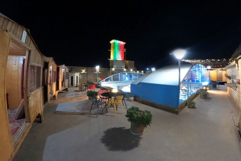 هتل سنتی رویای قدیم یزد - محوطه