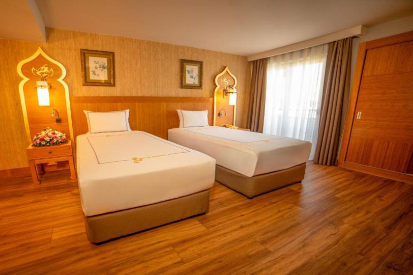 Royal Dragon Hotel Antalya - Family Room
