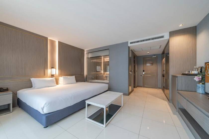 Mandarin Eastville, Pattaya - SHA Extra Plus - Classic Grand Deluxe King